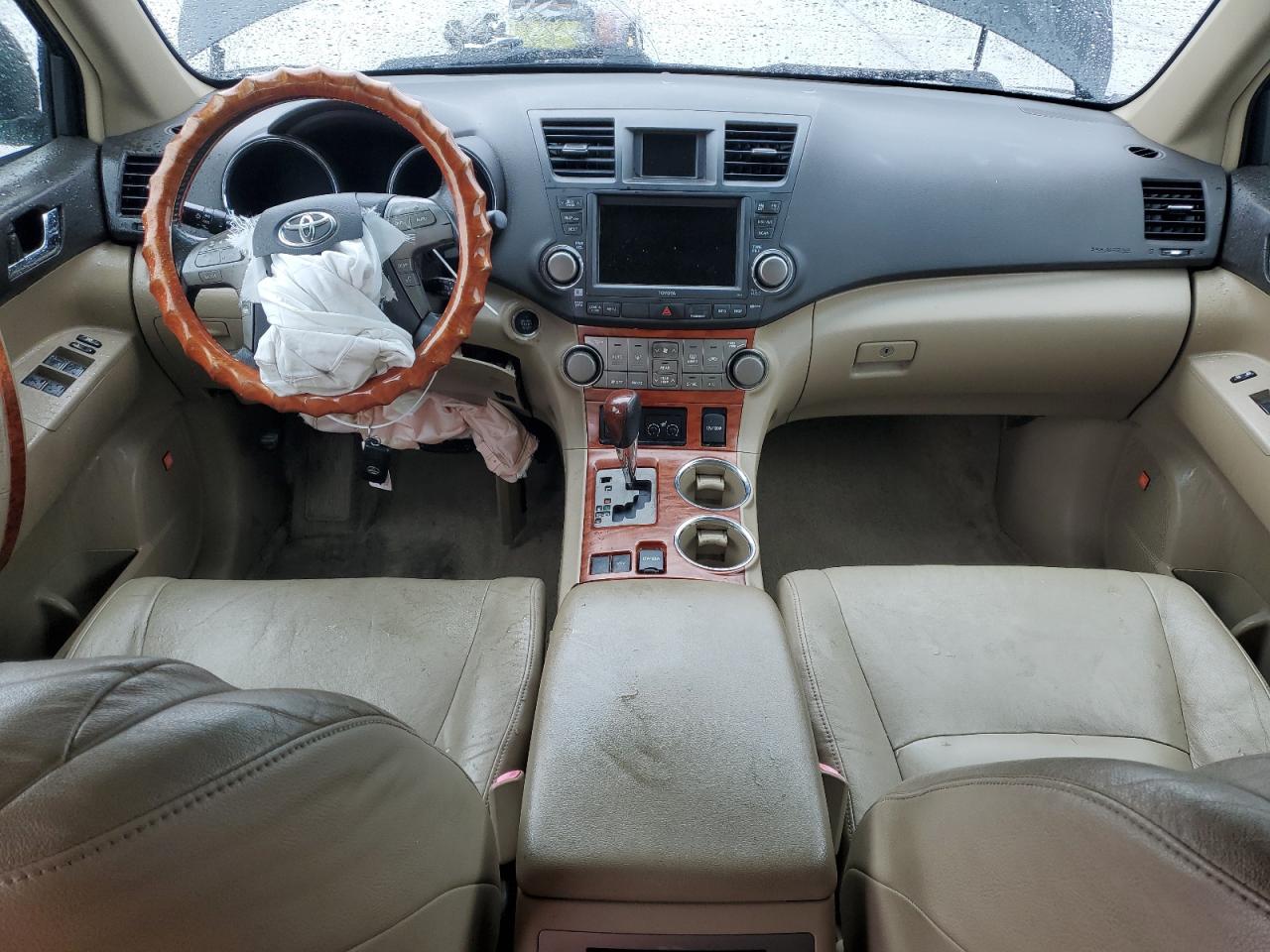 2010 Toyota Highlander Limited VIN: JTEYK3EH2A2105671 Lot: 84068465