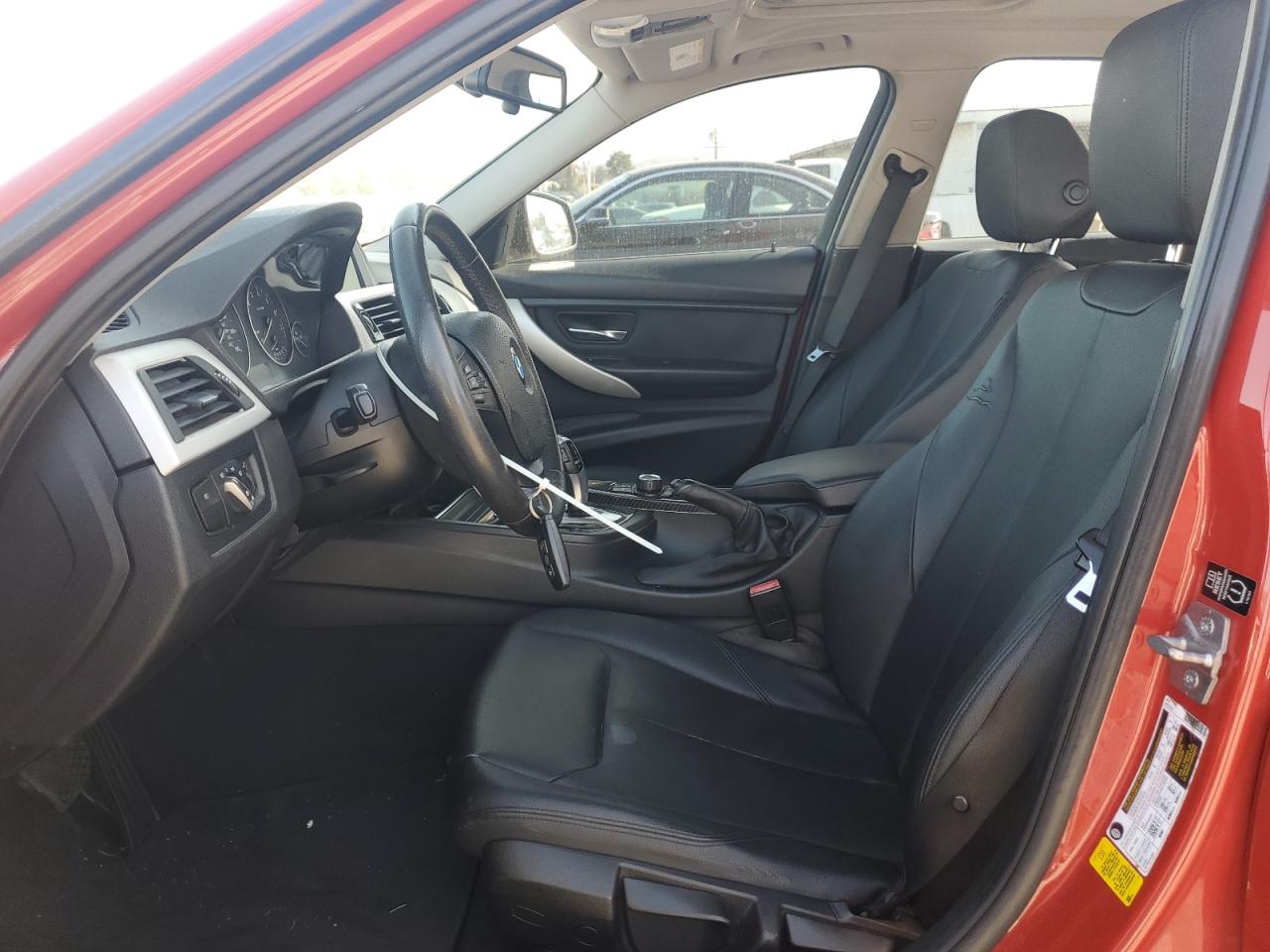 2014 BMW 320 I VIN: WBA3B1C55EK135147 Lot: 81933195