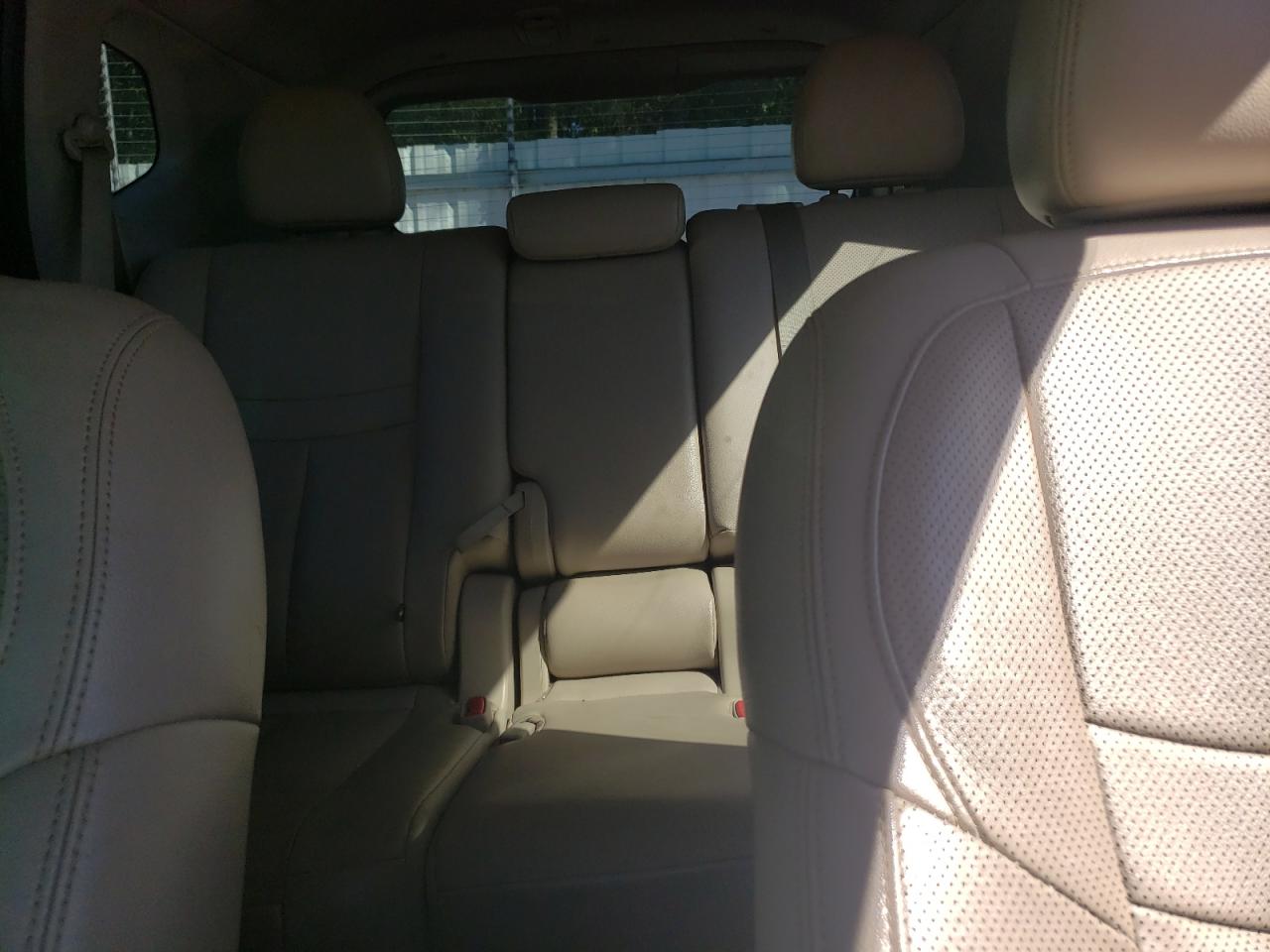 2017 Nissan Rogue S VIN: 5N1AT2MT2HC760464 Lot: 86060415