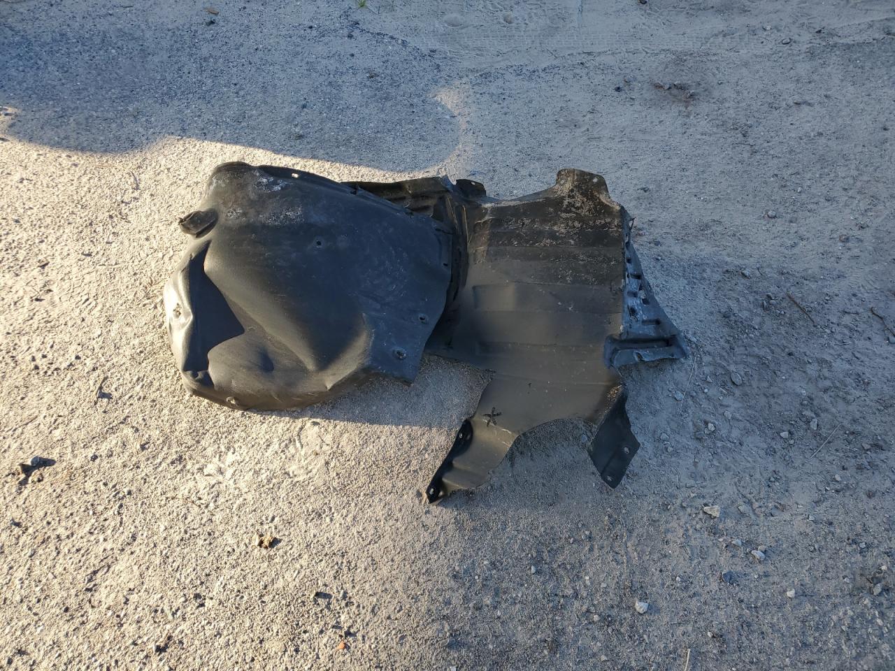 2017 Toyota Rav4 Le VIN: 2T3ZFREVXHW368692 Lot: 84732515