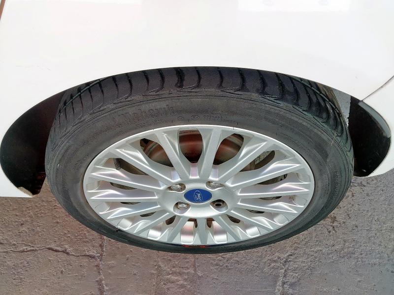 2015 FORD FIESTA TITANIUM 