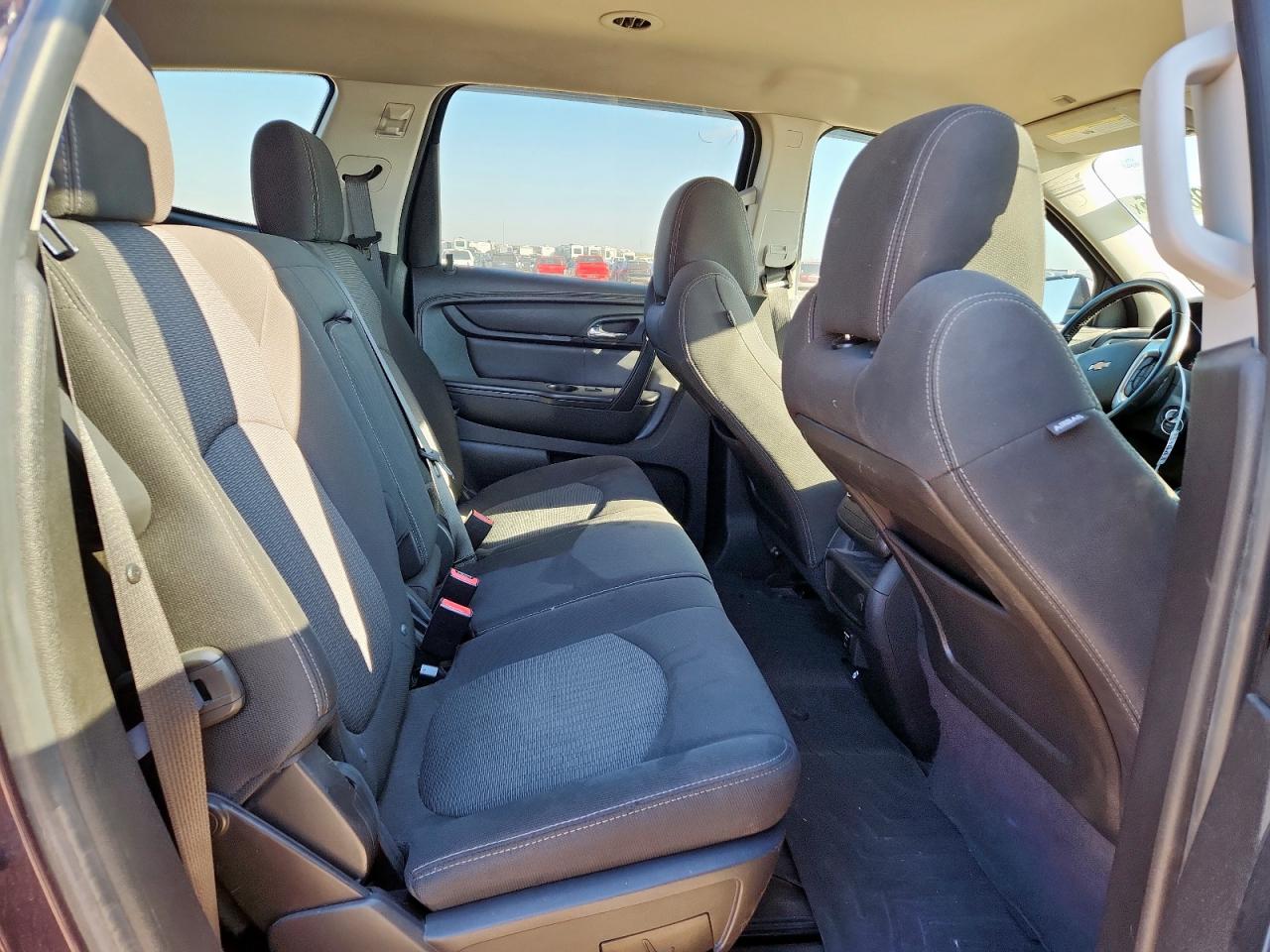 2016 Chevrolet Traverse Lt VIN: 1GNKRGKD0GJ191390 Lot: 81984245