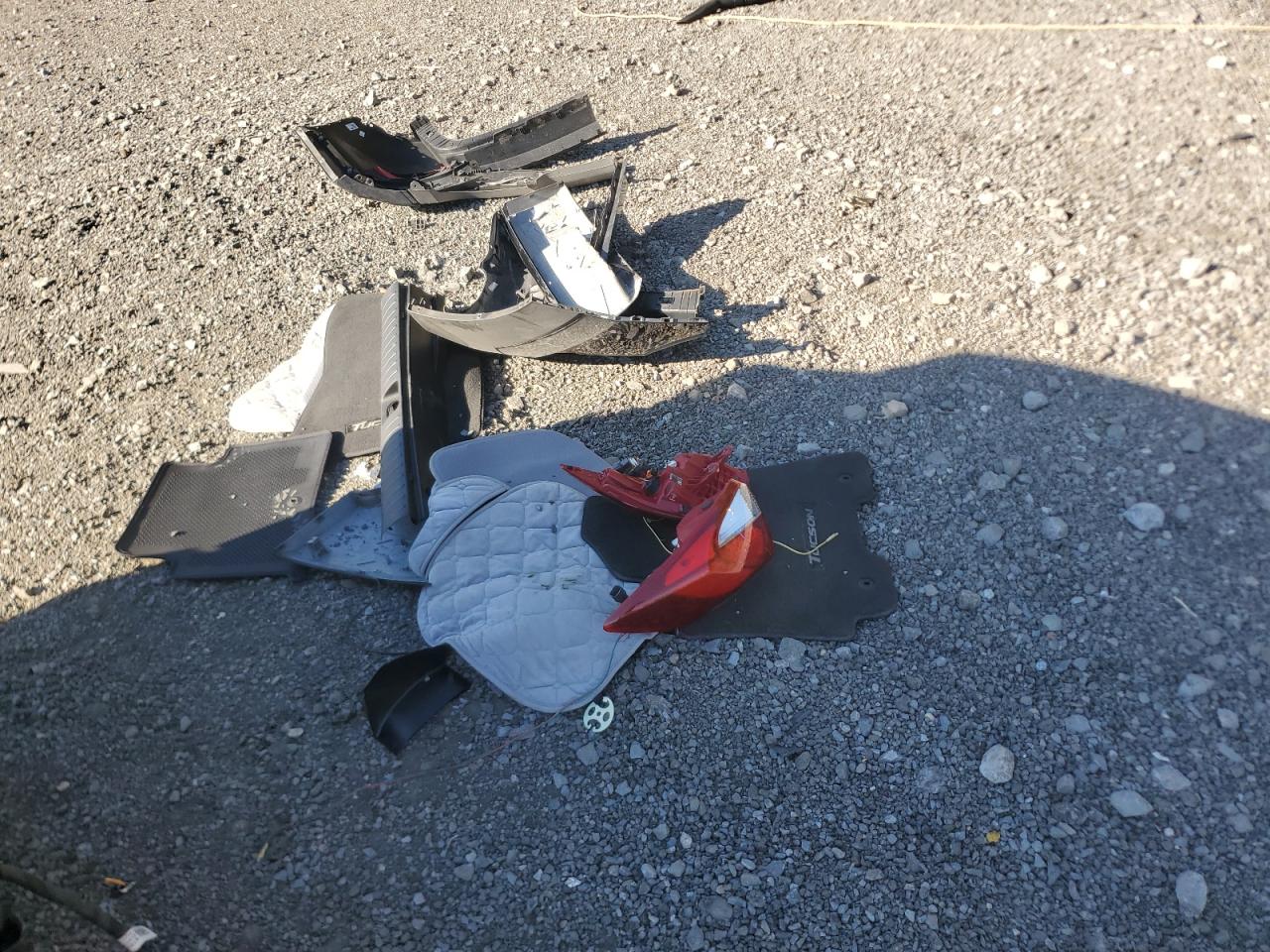 2018 Hyundai Tucson Value VIN: KM8J3CA21JU657103 Lot: 85363745