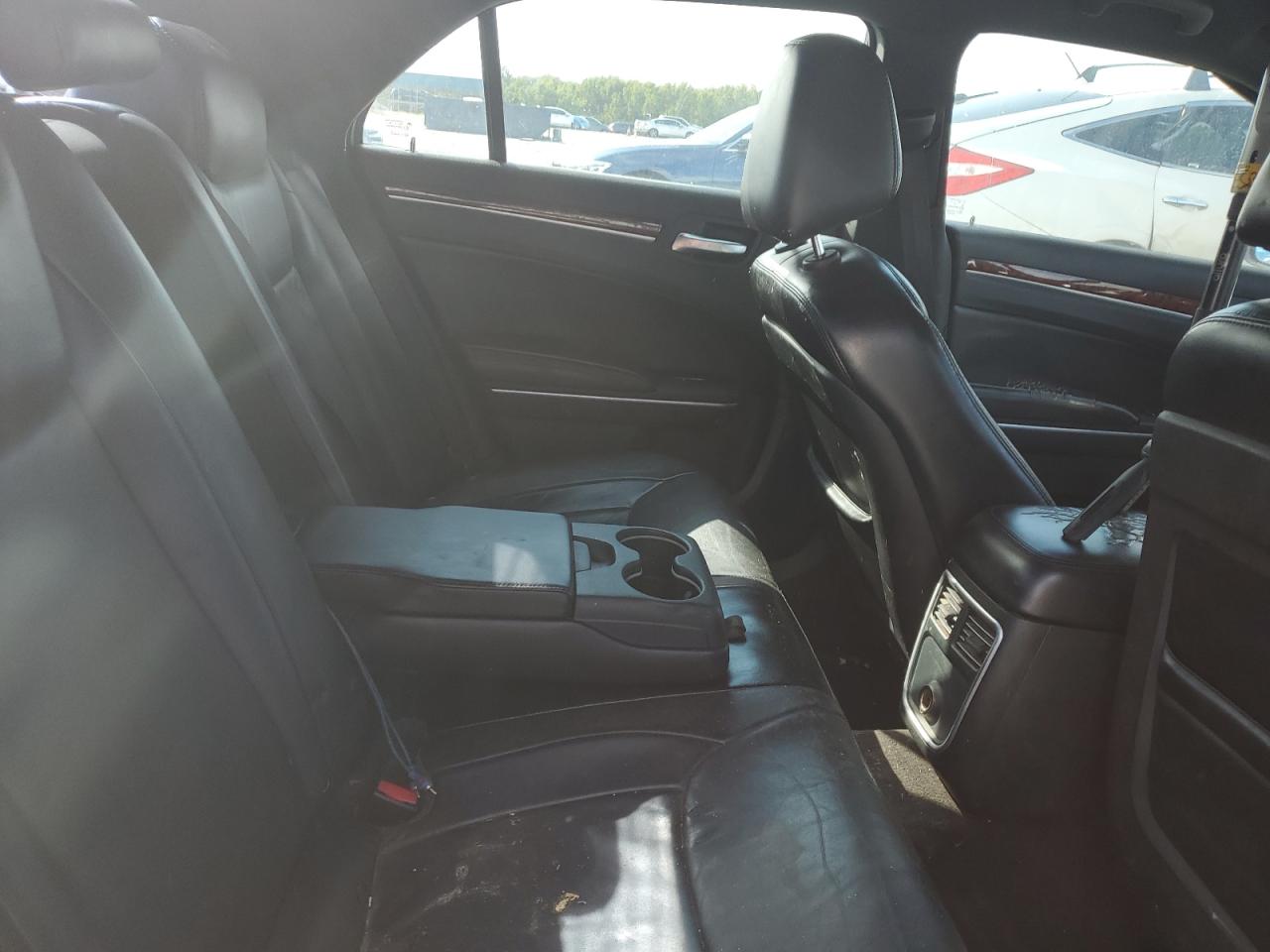 2014 Chrysler 300 VIN: 2C3CCAAG3EH243797 Lot: 82319915