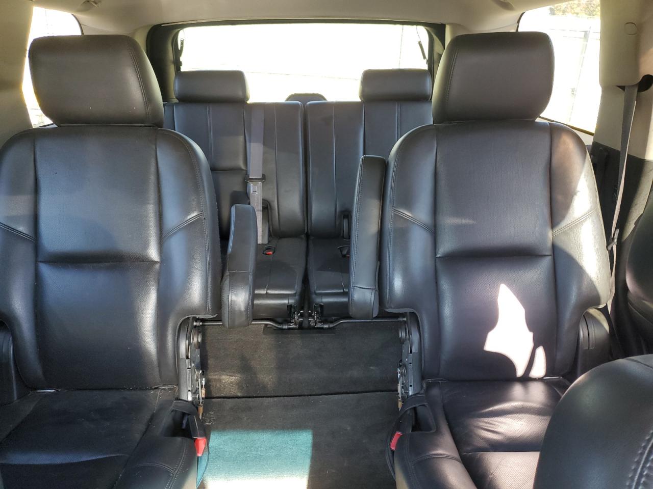 2012 GMC Yukon Denali VIN: 1GKS2EEF9CR113382 Lot: 85675835