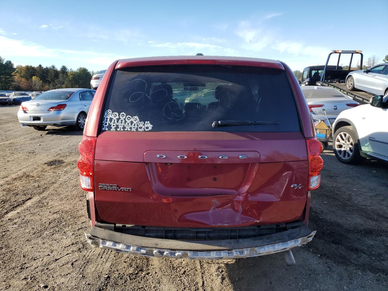 2015 Dodge Grand Caravan R/T VIN: 2C4RDGEGXFR642248 Lot: 89844235