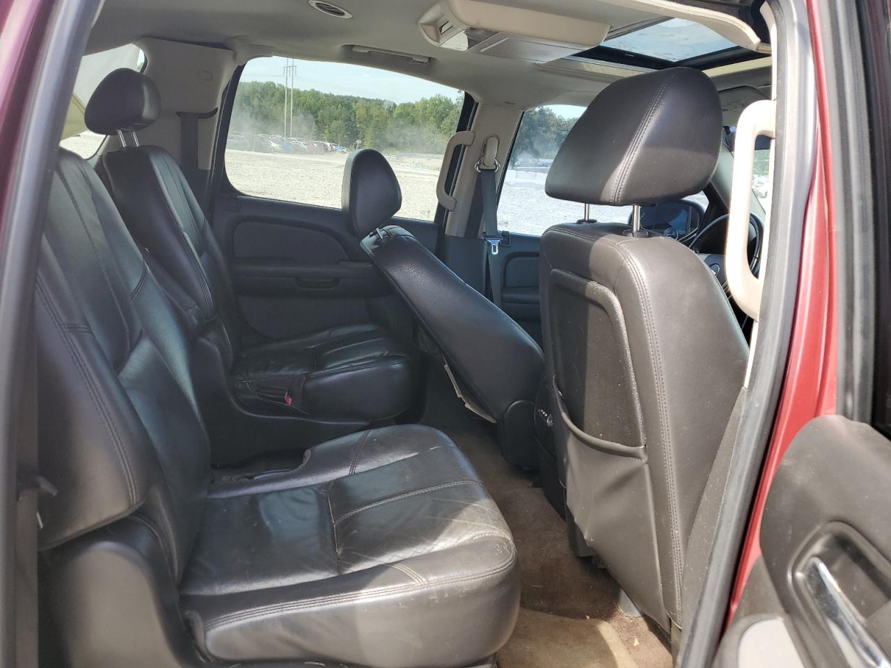 2008 Chevrolet Suburban K1500 Ls VIN: 3GNFK16348G305883 Lot: 85343485