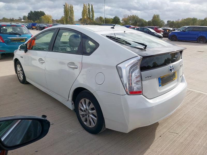 2015 TOYOTA PRIUS 1.8 VVTI PLUG-IN 5DR CVT AUTO