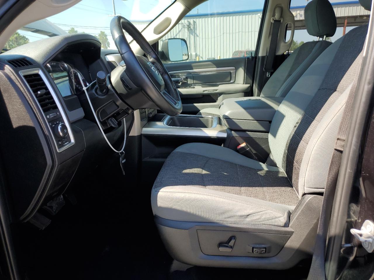 2018 Ram 1500 Slt VIN: 1C6RR6LM8JS261971 Lot: 93984075