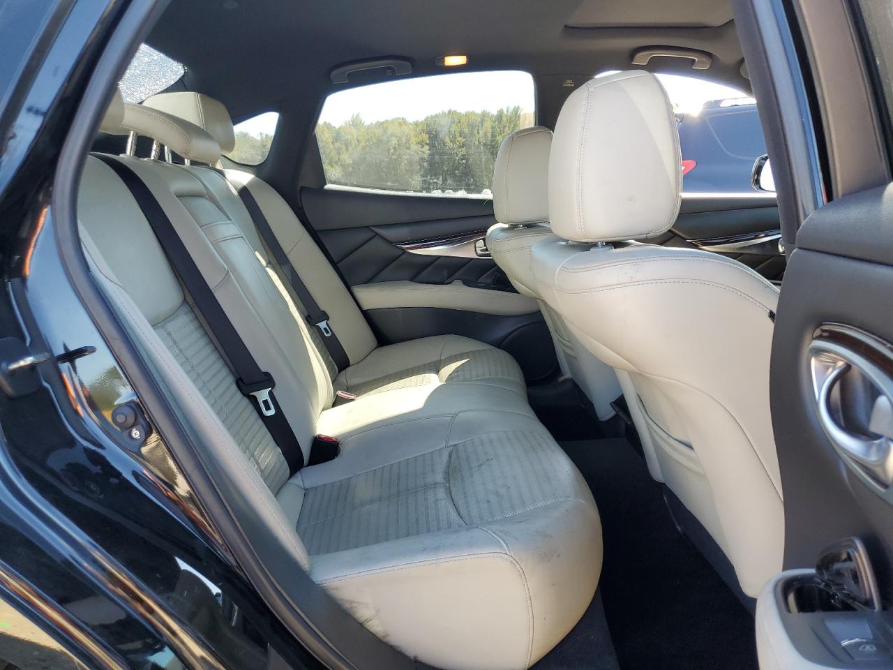 2017 Infiniti Q70 3.7 VIN: JN1BY1APXHM740455 Lot: 86442505