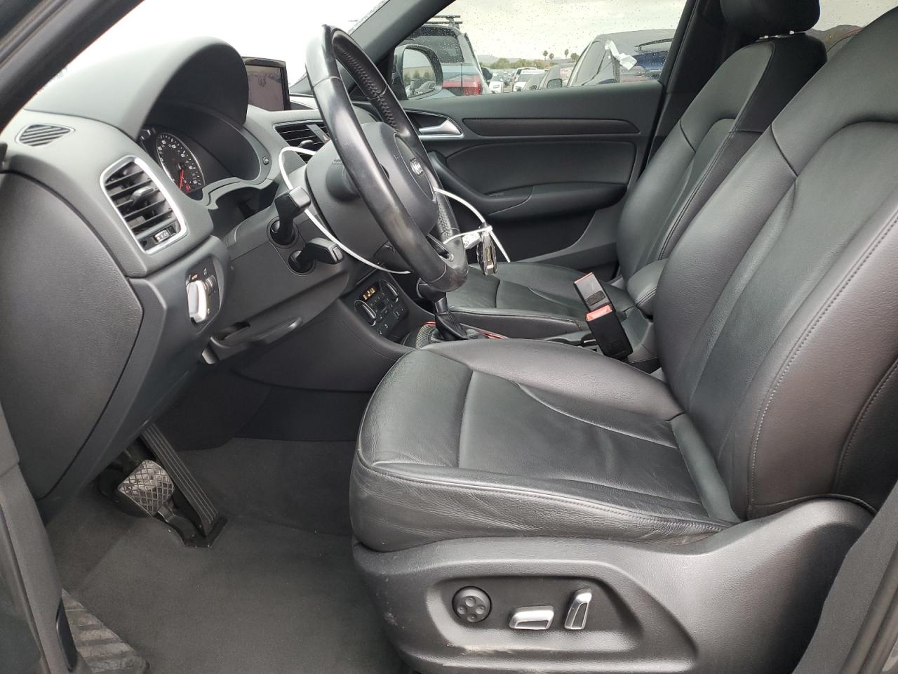 2017 Audi Q3 Premium Plus VIN: WA1HCCFS9HR013240 Lot: 86163945