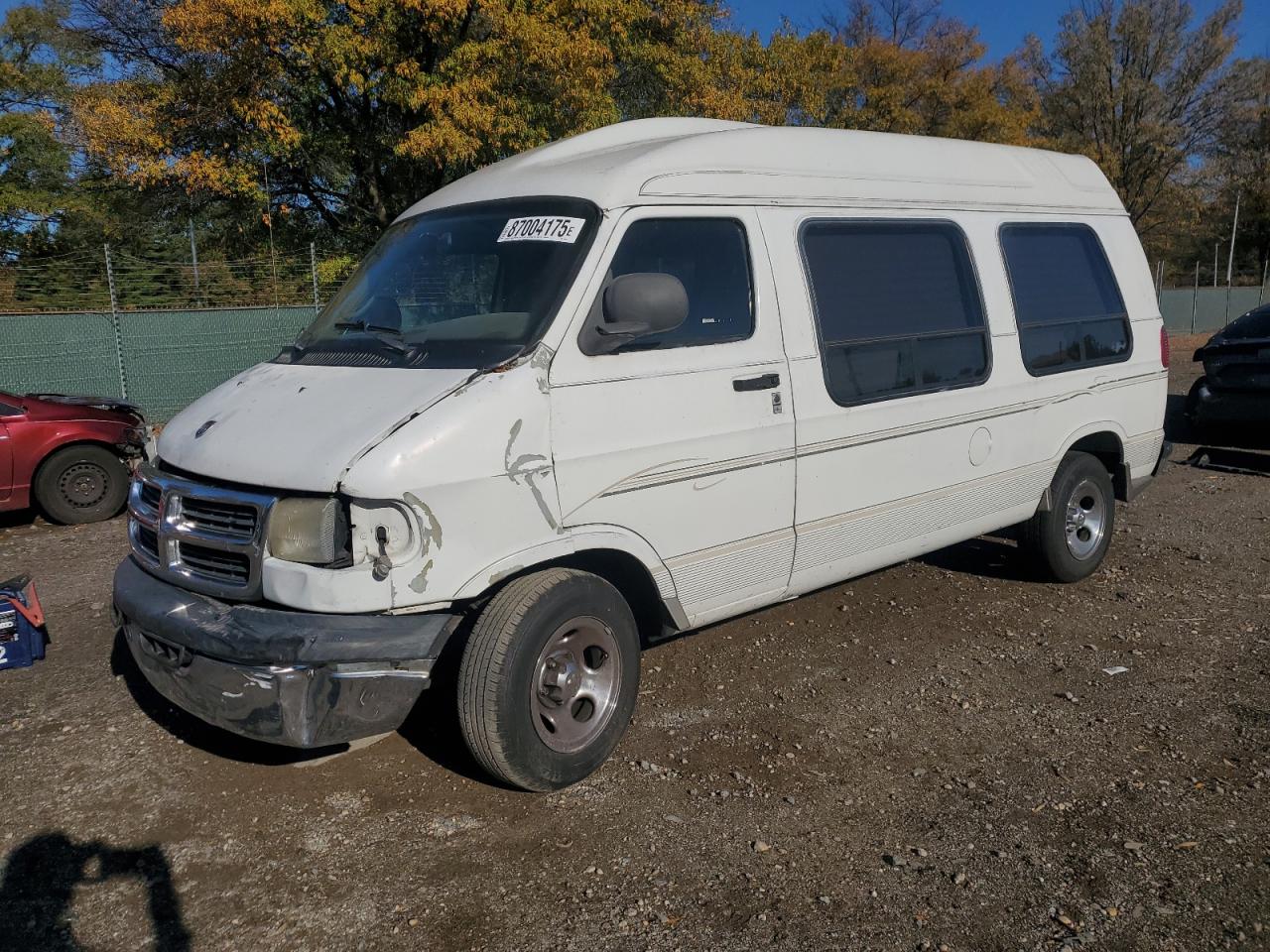 2002 Dodge Ram Van B1500