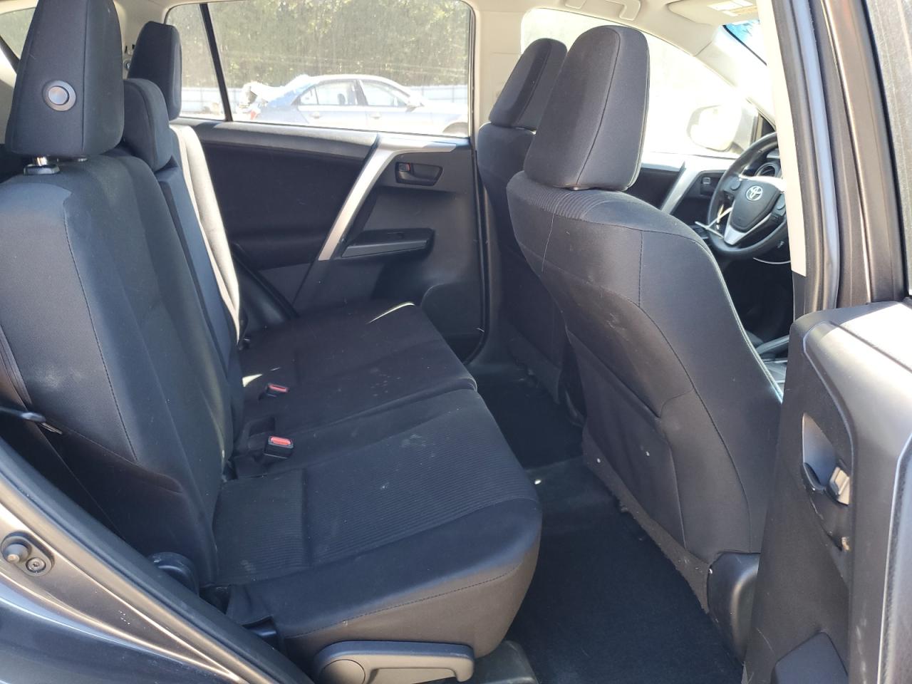 2016 Toyota Rav4 Le VIN: JTMZFREV1GJ085577 Lot: 86063515