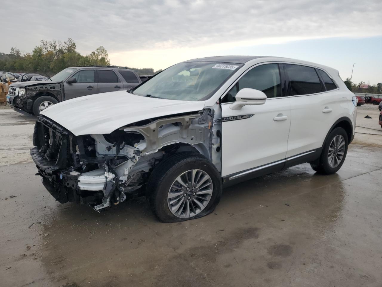 2022 Lincoln Nautilus Reserve