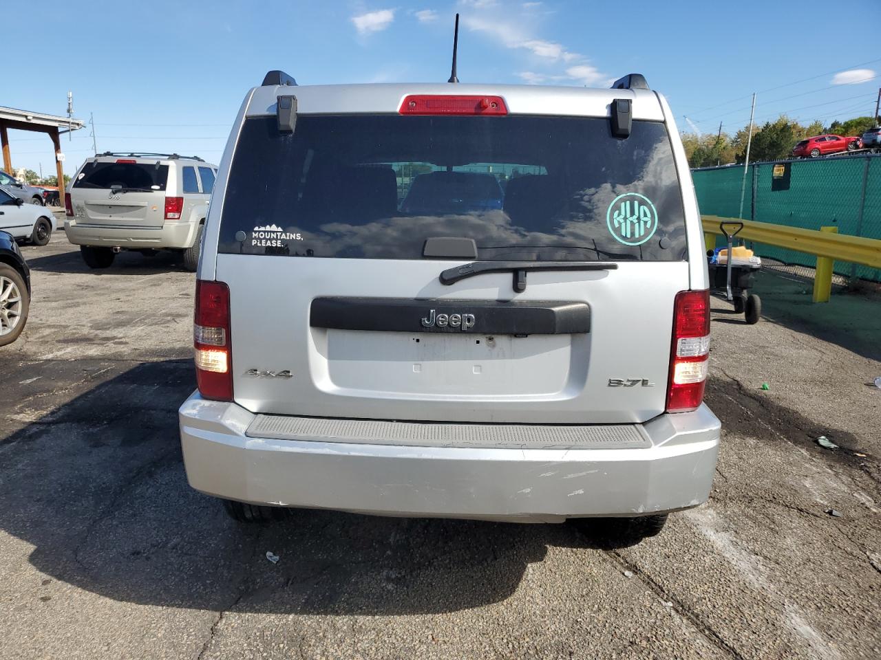 2008 Jeep Liberty Sport VIN: 1J8GN28K28W186014 Lot: 85560815