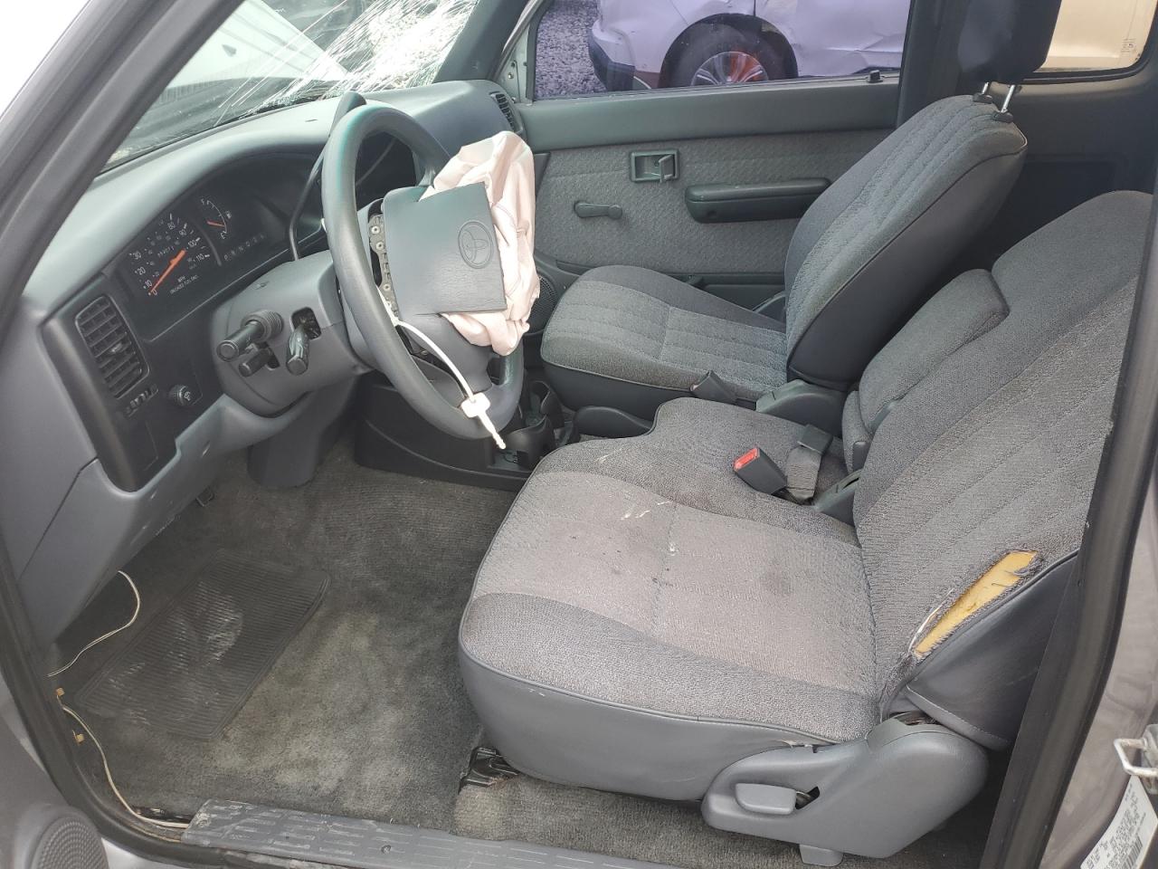 1995 Toyota Tacoma Xtracab VIN: 4TAVN53F9SZ056808 Lot: 85561215