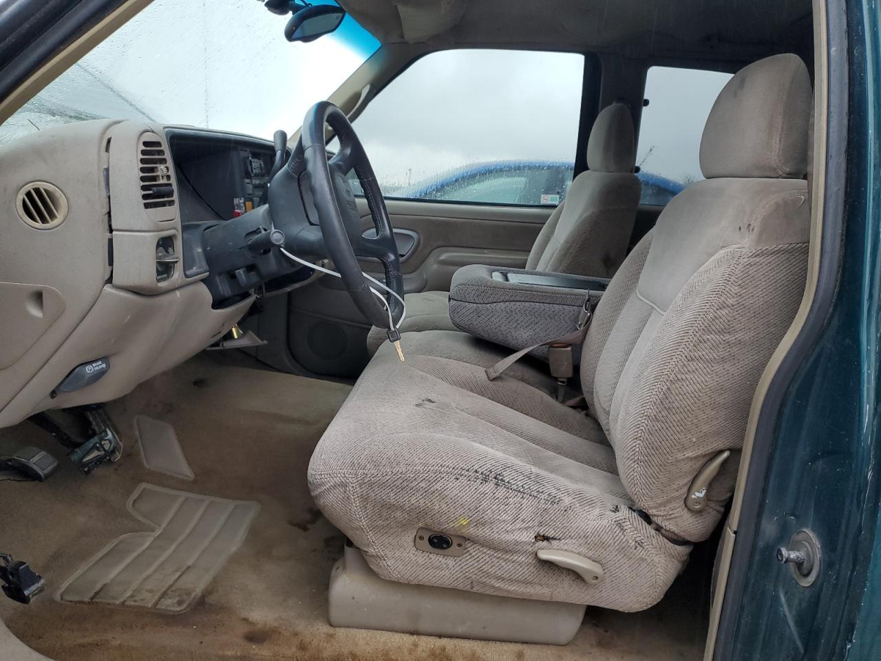 1998 GMC Sierra C1500 VIN: 1GTEC19R7WR509480 Lot: 90499625