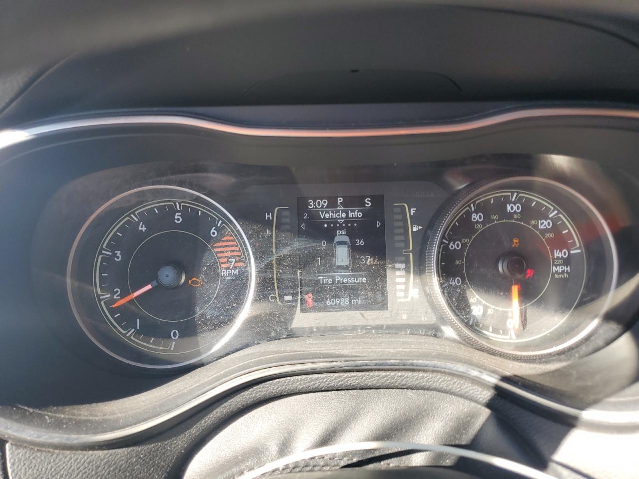 2020 Jeep Cherokee Latitude VIN: 1C4PJLCB2LD596543 Lot: 87452195