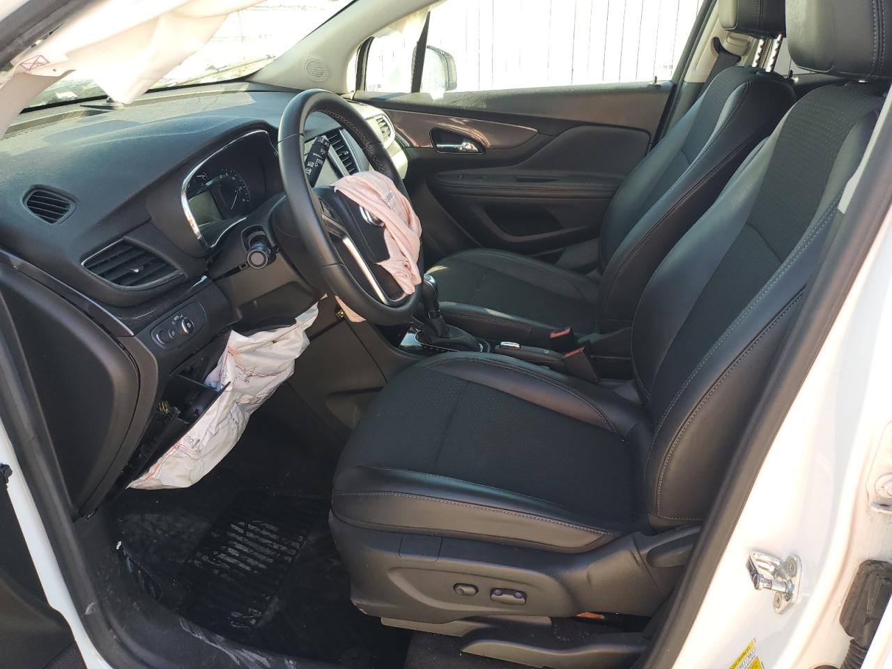 2022 Buick Encore Preferred VIN: KL4CJESMXNB558595 Lot: 89503365