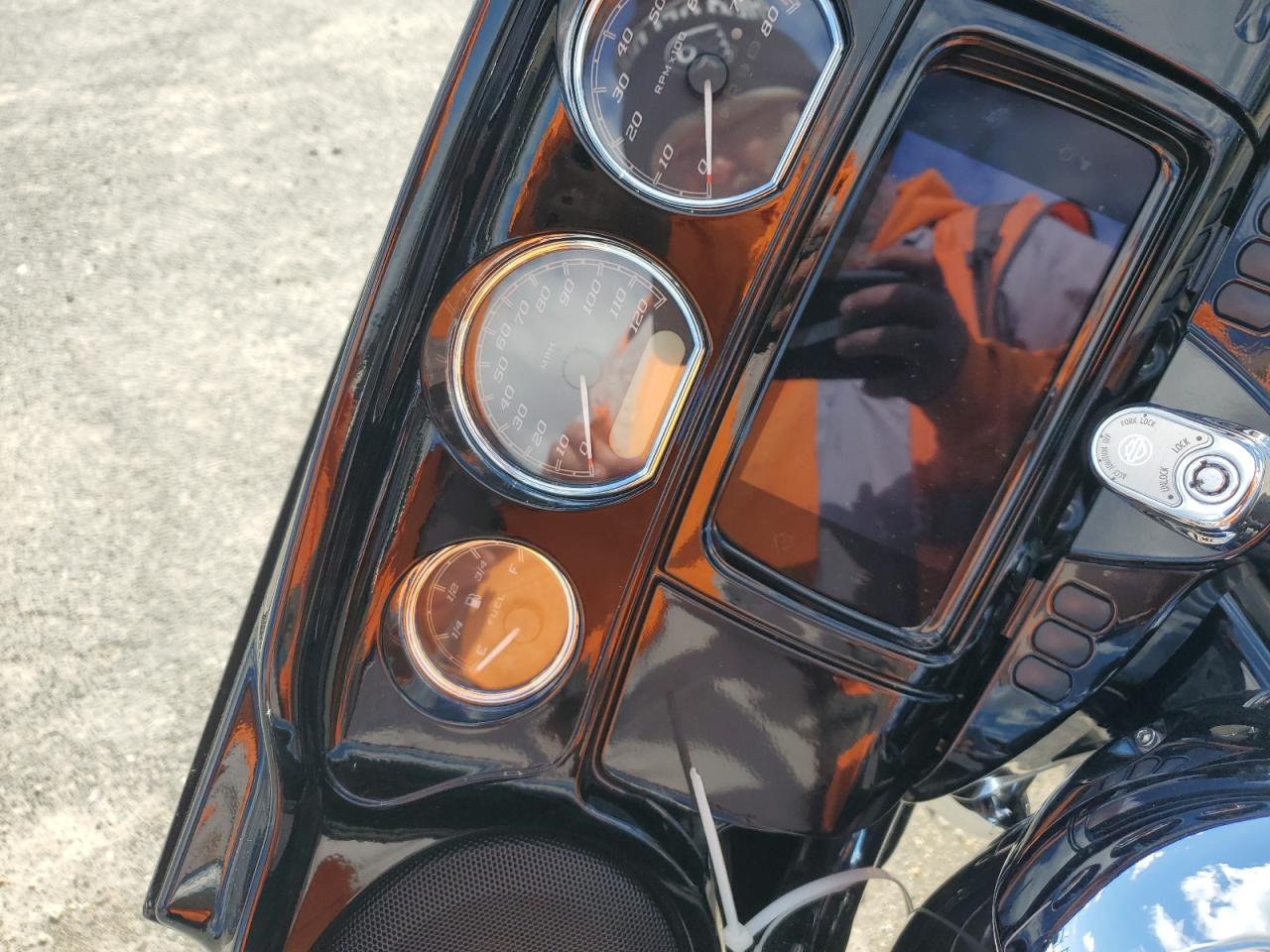 2023 Harley-Davidson Flhxs VIN: 1HD1KRP17PB633951 Lot: 90103275