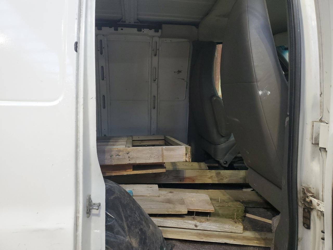 2011 GMC Savana G2500 VIN: 1GTW7FCAXB1112587 Lot: 86501915