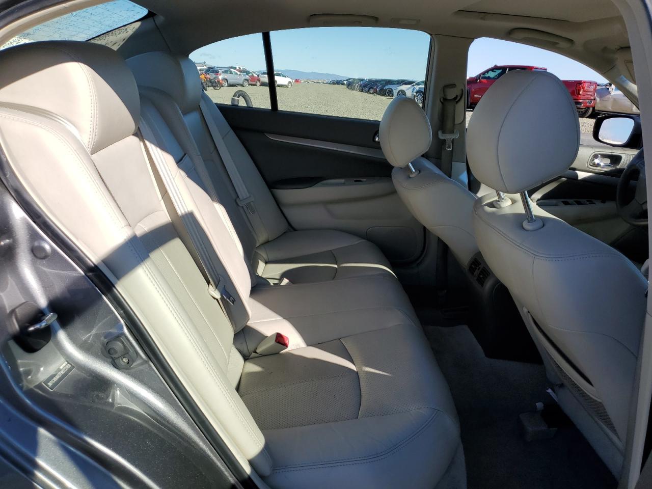 2015 Infiniti Q40 VIN: JN1CV6AR2FM522468 Lot: 90315275