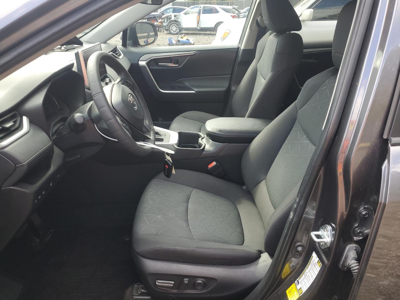 2024 Toyota Rav4 Xle VIN: 2T3P1RFV8RC402958 Lot: 86180065