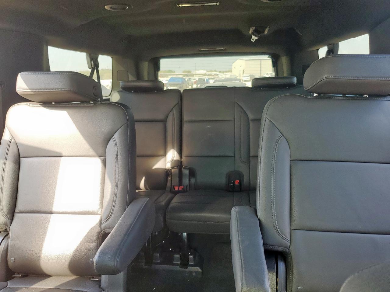 2022 Chevrolet Suburban K VIN: 1GNSKDKD4NR322015 Lot: 82237645