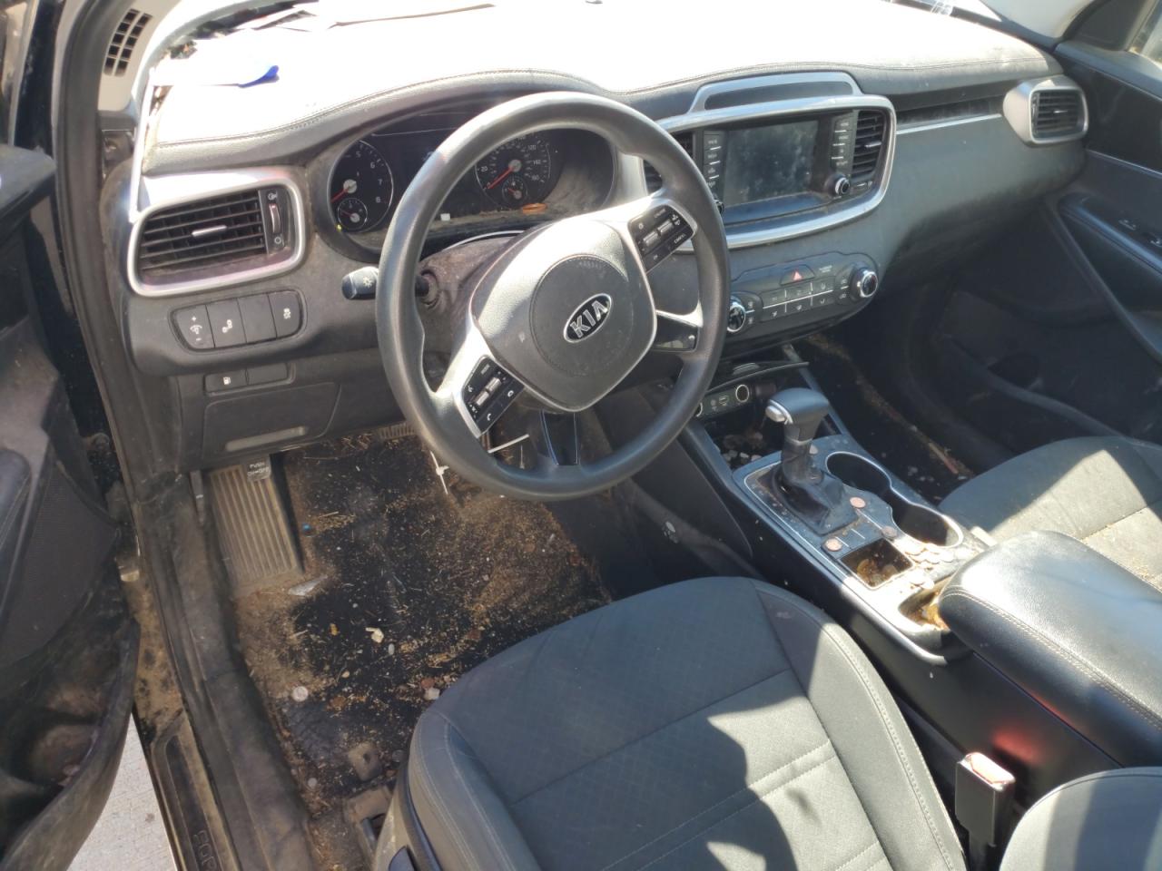 2020 Kia Sorento L VIN: 5XYPG4A33LG675799 Lot: 85147965