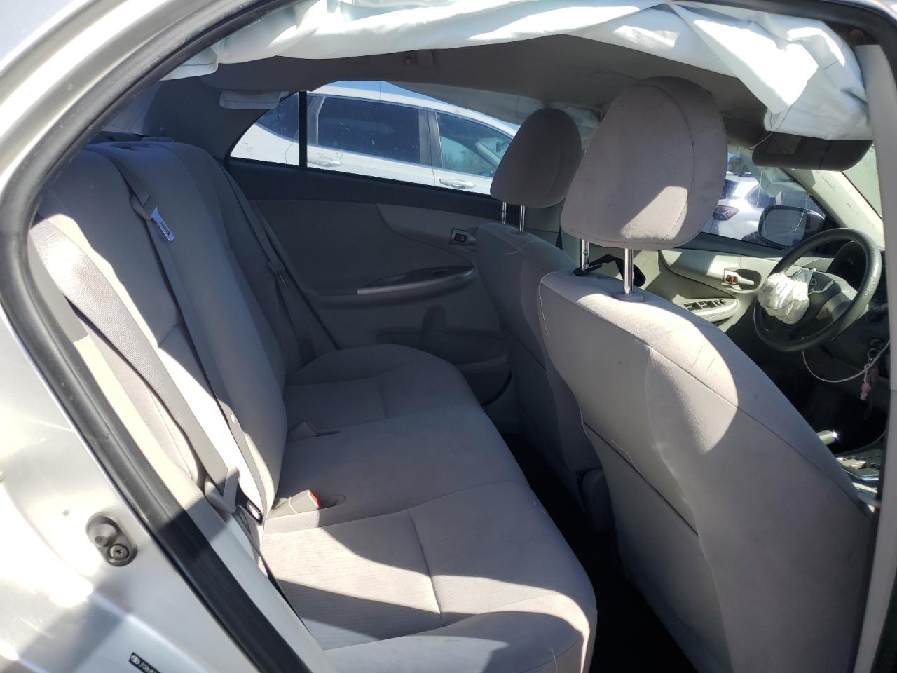 2010 Toyota Corolla Base VIN: JTDBU4EE0AJ072238 Lot: 85846975