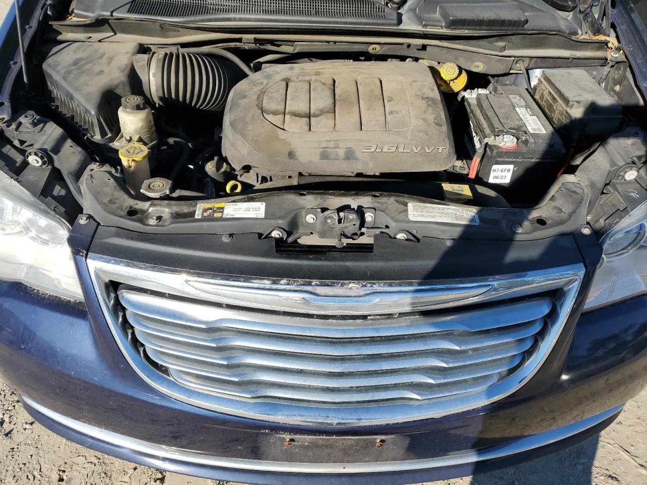 2015 Chrysler Town & Country Touring VIN: 2C4RC1BG6FR629470 Lot: 86842695