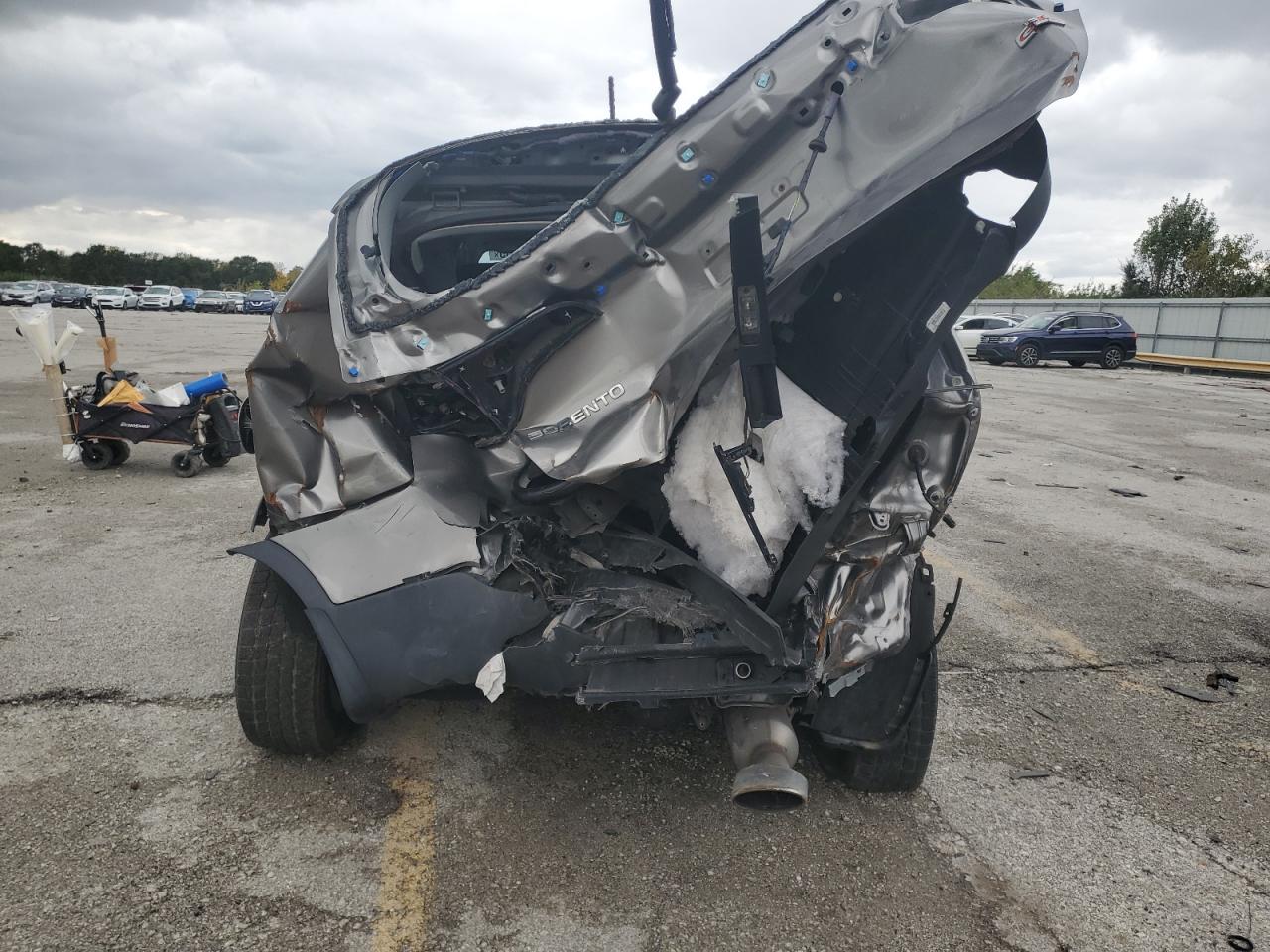 2015 Kia Sorento Lx VIN: 5XYKT3A6XFG557120 Lot: 81794555