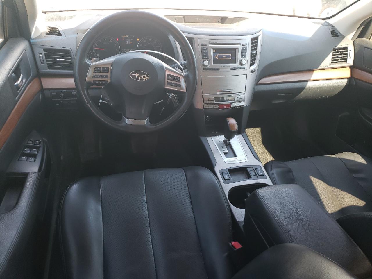 2014 Subaru Outback 2.5I Limited VIN: 4S4BRBLC1E3321725 Lot: 82554585