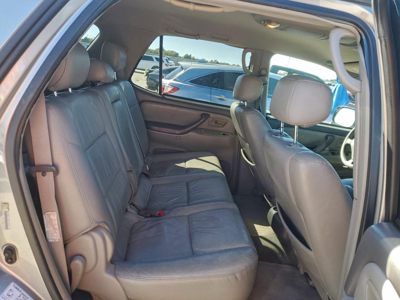 2003 Toyota Sequoia Sr5 VIN: 5TDZT34A33S161799 Lot: 91112755