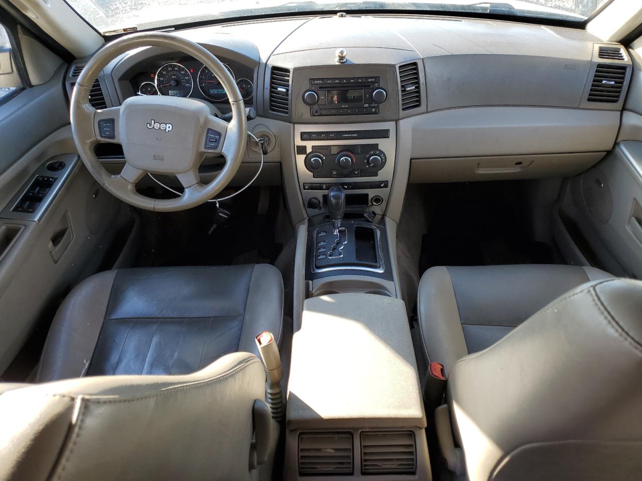 2007 Jeep Grand Cherokee Laredo VIN: 1J8GR48K77C582990 Lot: 85099335