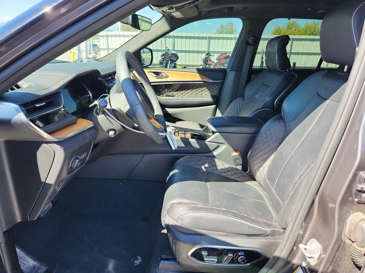 2024 Jeep Grand Cherokee Summit VIN: 1C4RJHEGXR8505504 Lot: 84574905