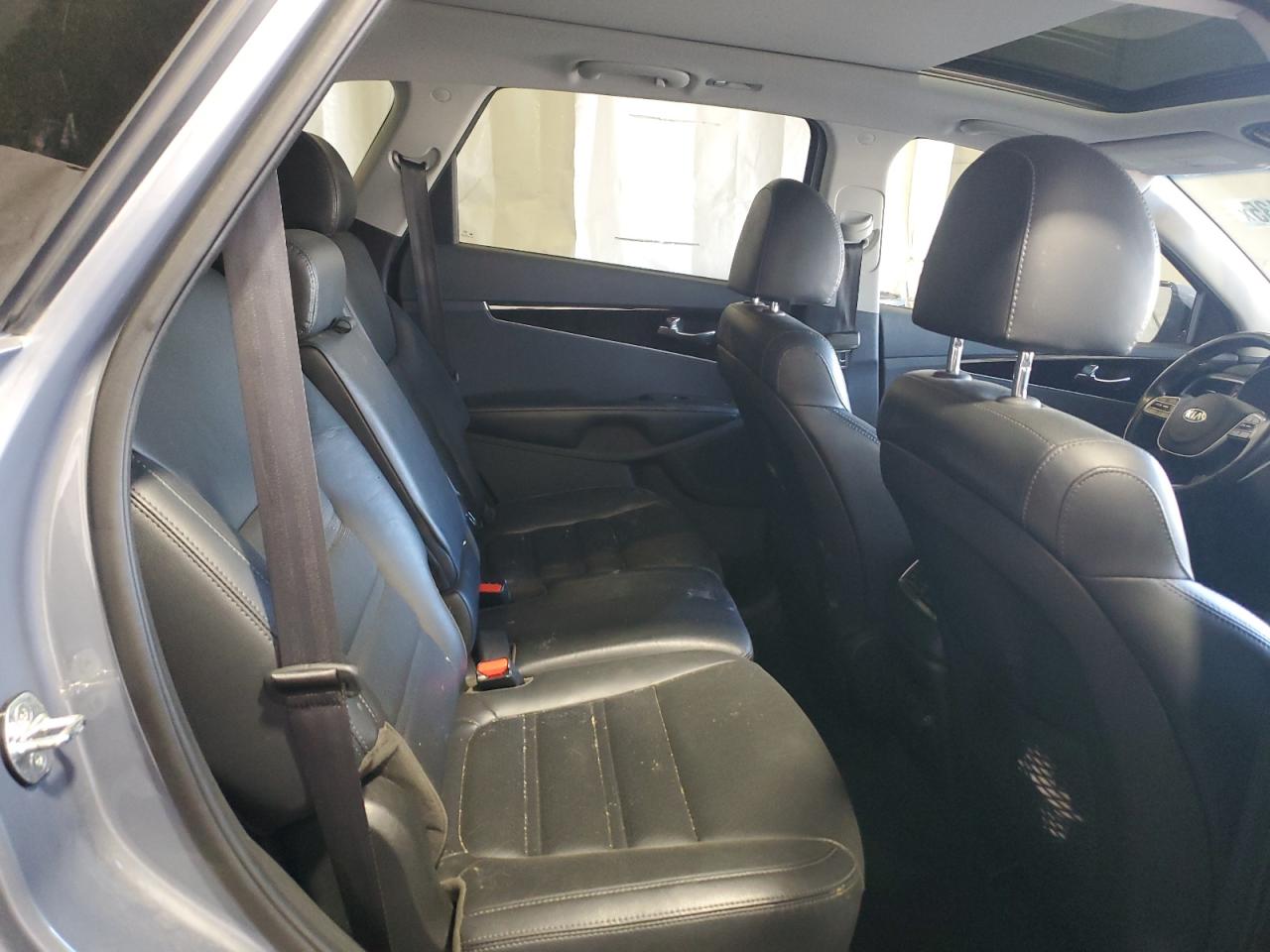 2019 Kia Sorento Ex VIN: 5XYPHDA52KG602291 Lot: 82184435