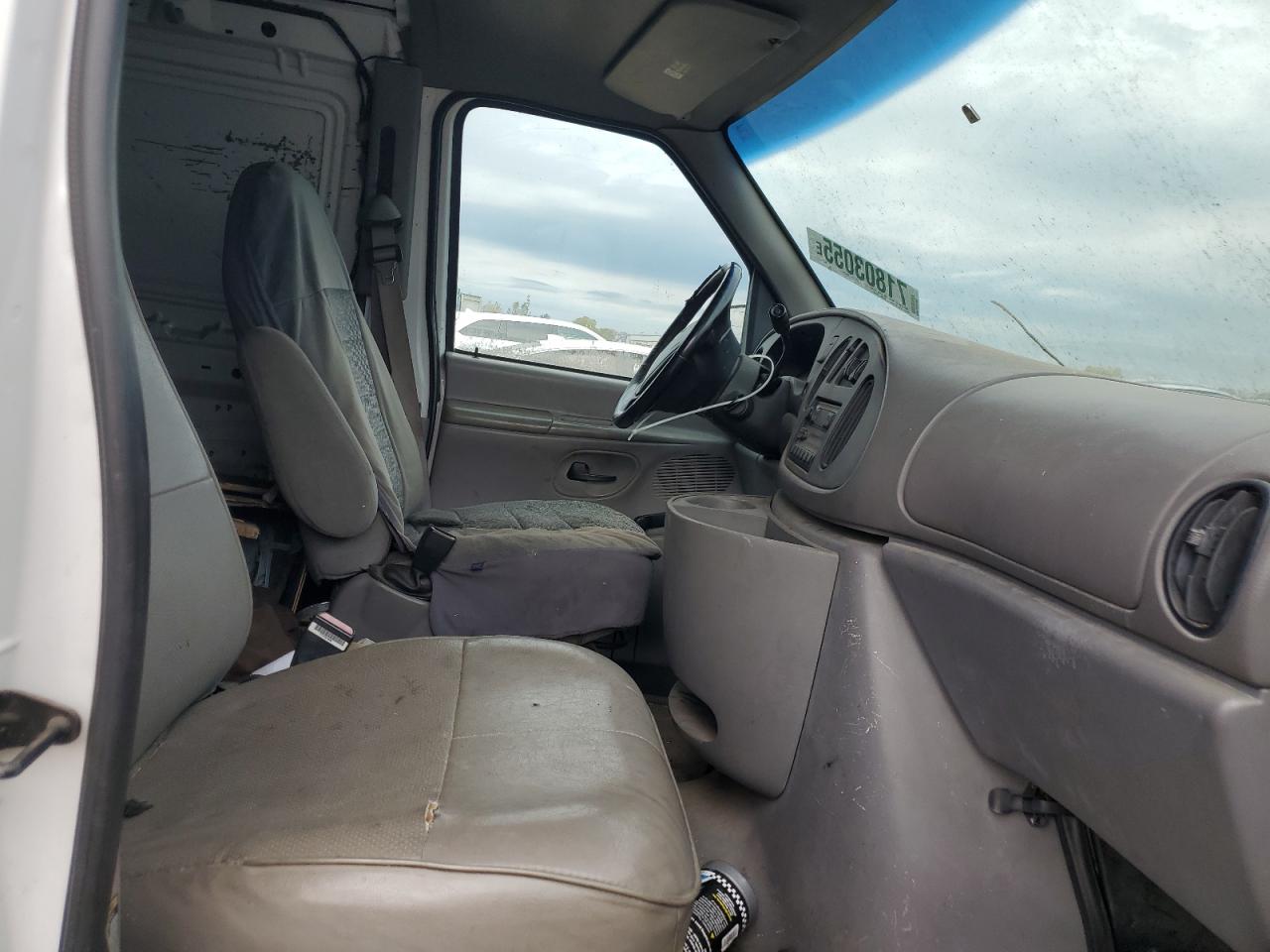 1997 Ford Econoline E350 Super Duty Van VIN: 1FTJS34L4VHB29971 Lot: 71803055