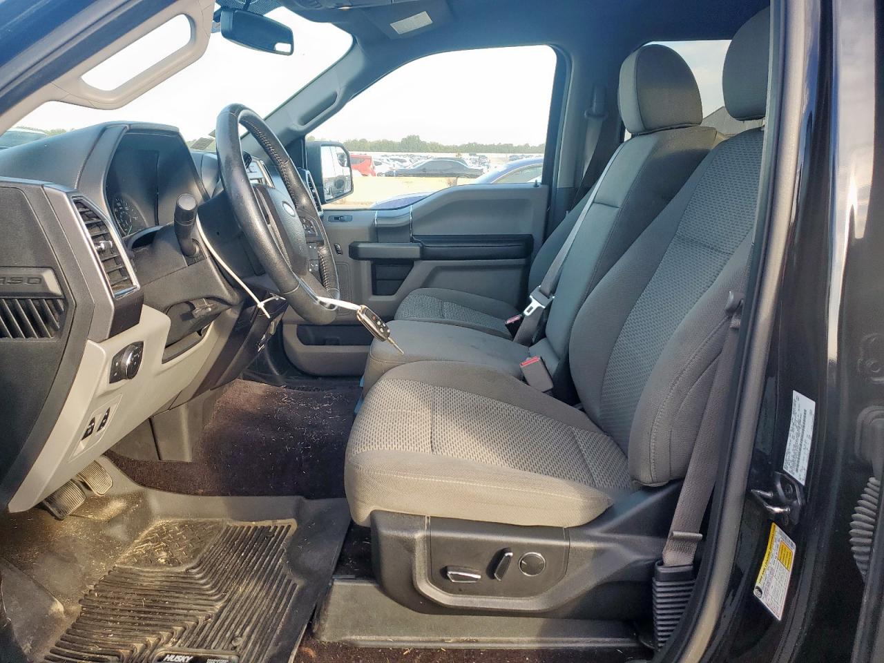 2017 Ford F150 Supercrew VIN: 1FTEW1EP2HKD41027 Lot: 84833135