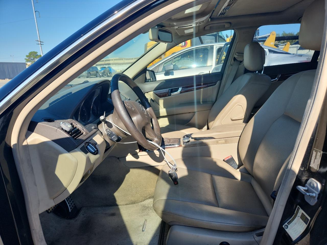 2010 Mercedes-Benz C 300 VIN: WDDGF5EB8AR112665 Lot: 89914275