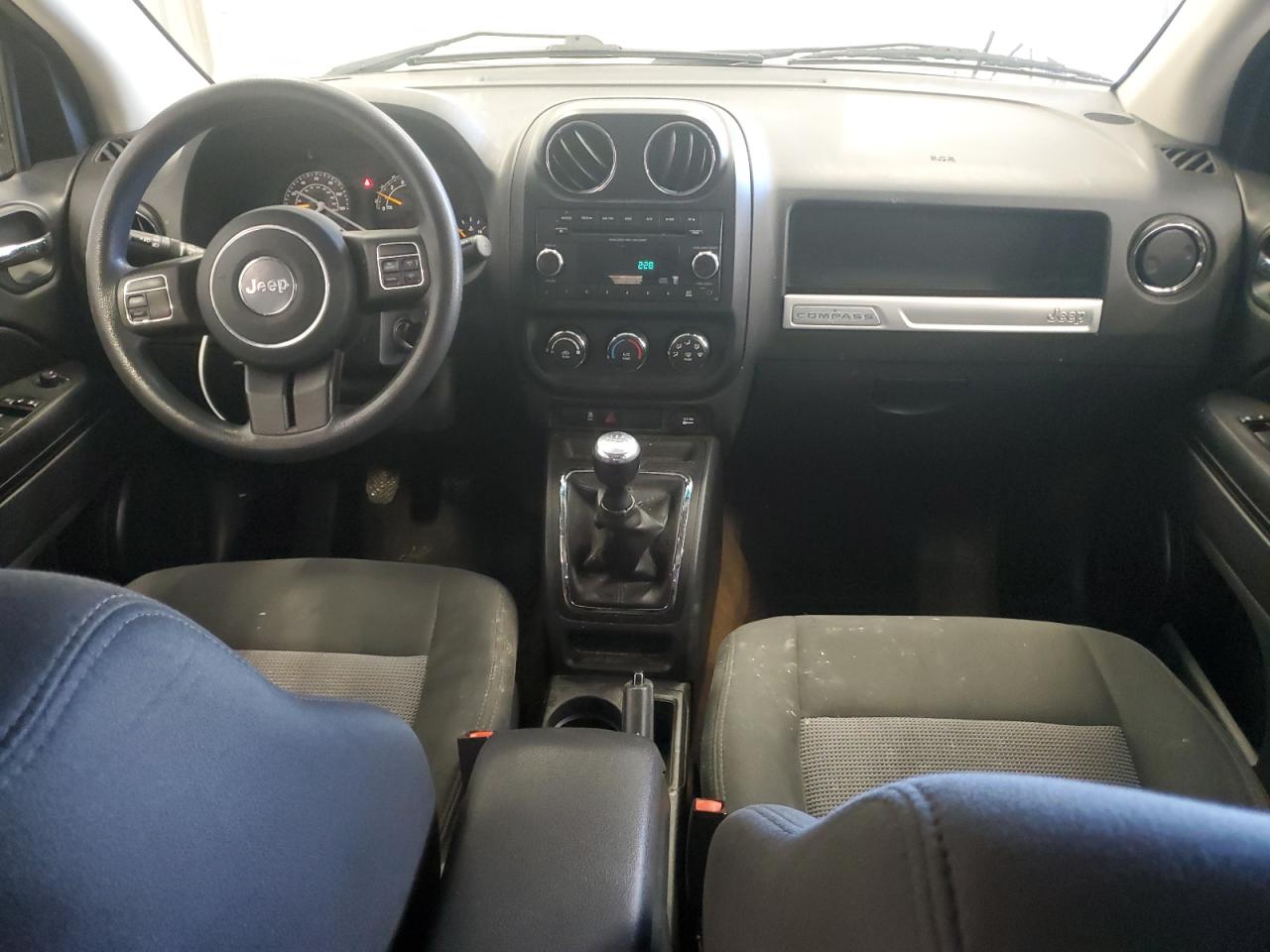 2014 Jeep Compass Sport VIN: 1C4NJDBB2ED762111 Lot: 84924405