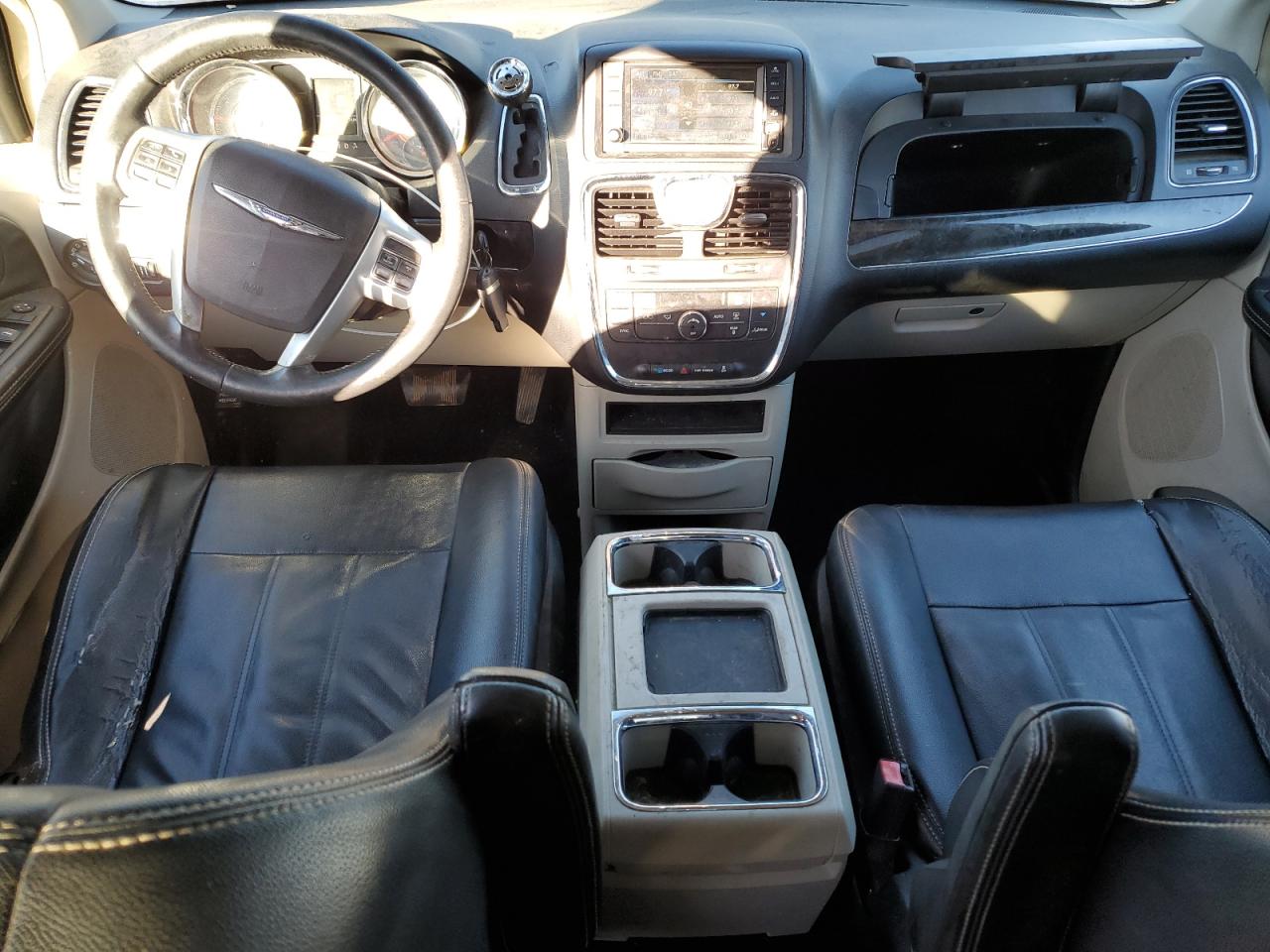 2015 Chrysler Town & Country Touring VIN: 2C4RC1BGXFR510420 Lot: 82663365