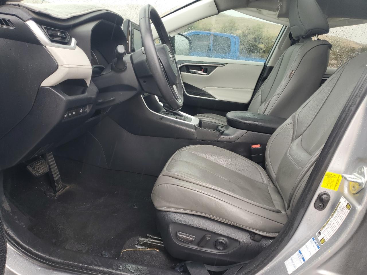 2020 Toyota Rav4 Xle Premium VIN: 2T3A1RFV4LC066156 Lot: 82177555