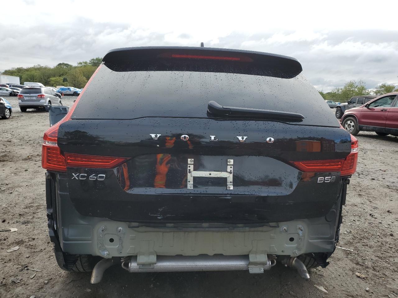 2022 Volvo Xc60 B5 Momentum VIN: YV4L12RK4N1987291 Lot: 86218025