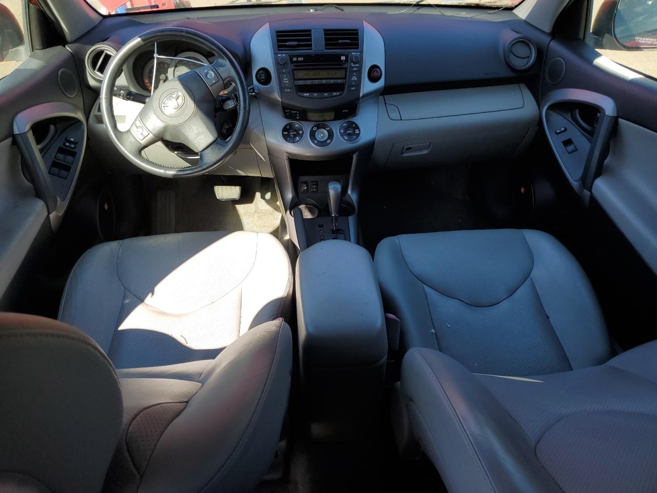 2008 Toyota Rav4 Limited VIN: JTMBK31V886029687 Lot: 84302845