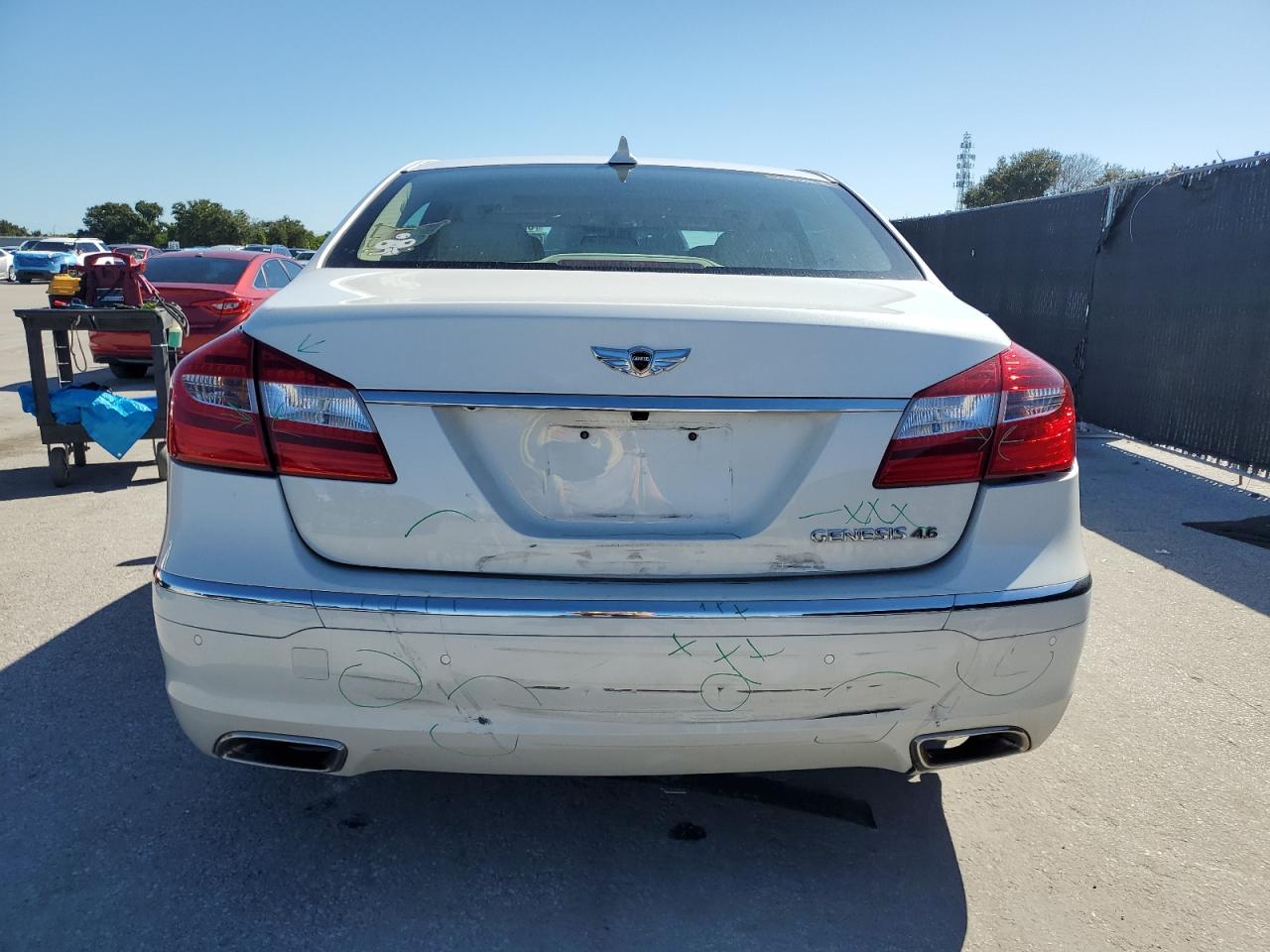 2012 Hyundai Genesis 4.6L VIN: KMHGC4DF1CU204536 Lot: 82448945