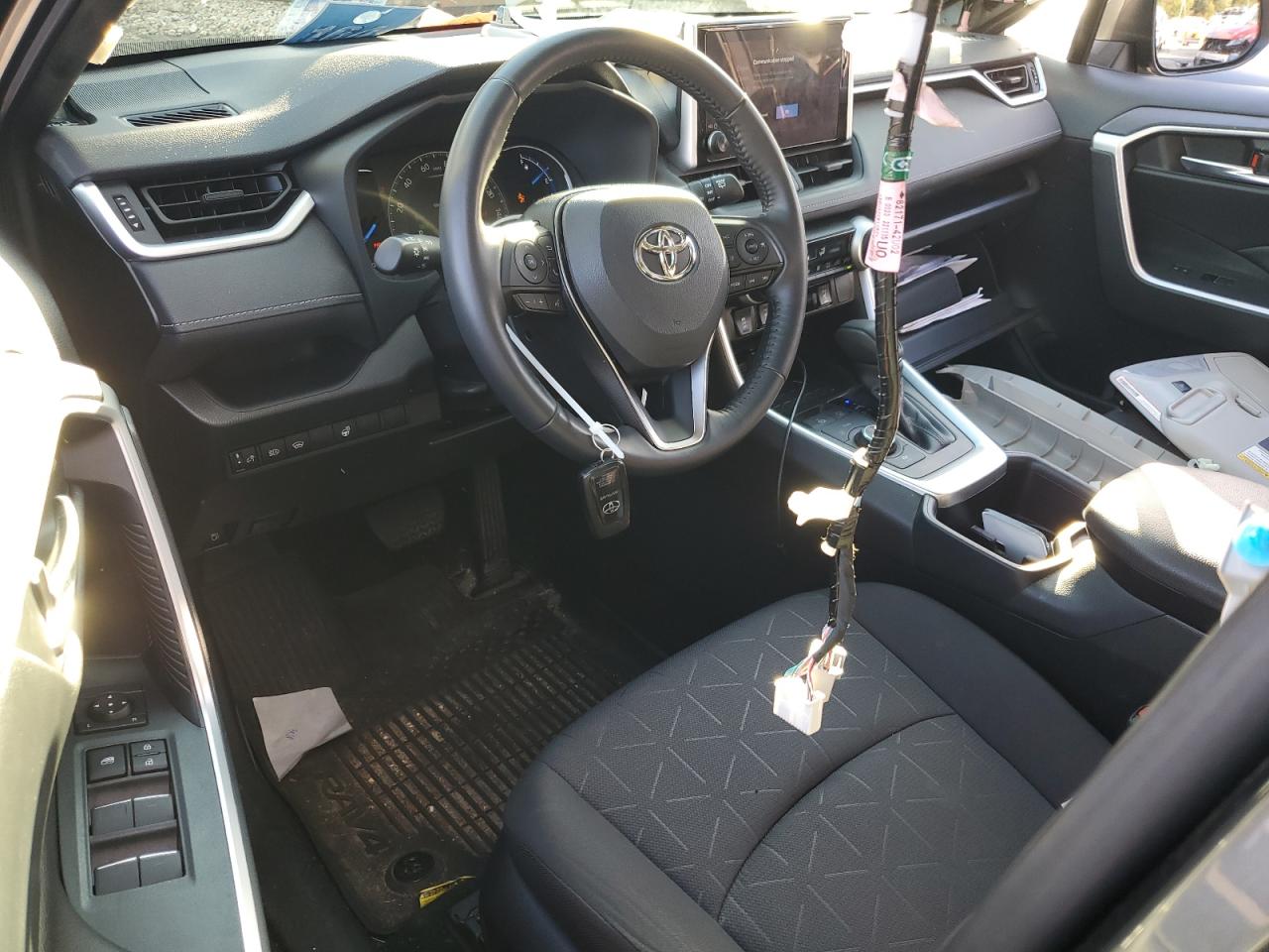 2023 Toyota Rav4 Xle VIN: JTMRWRFV7PD172025 Lot: 84997245