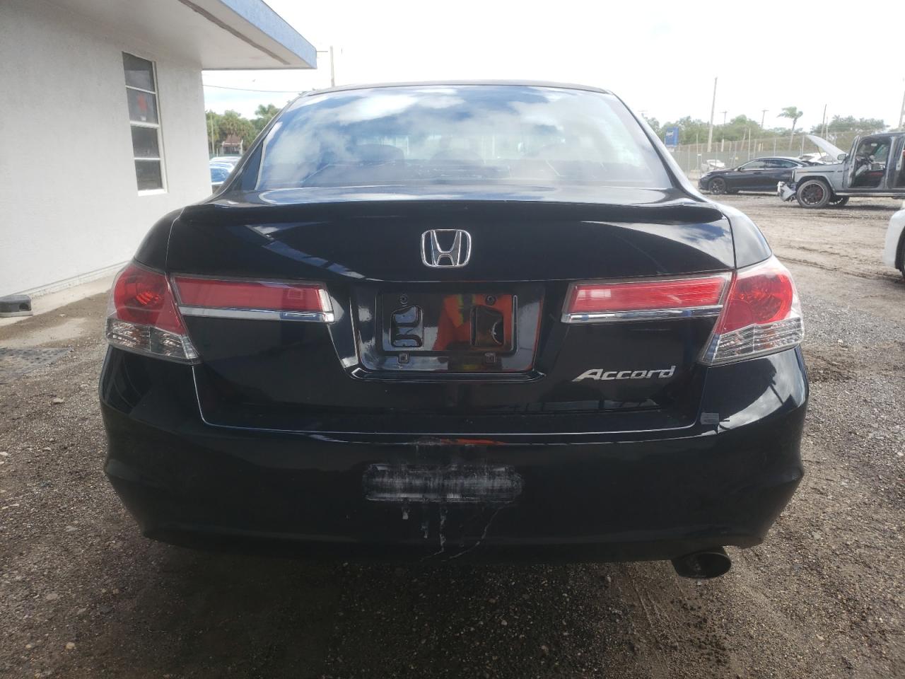 2011 Honda Accord Ex VIN: 1HGCP2F72BA071790 Lot: 85548685