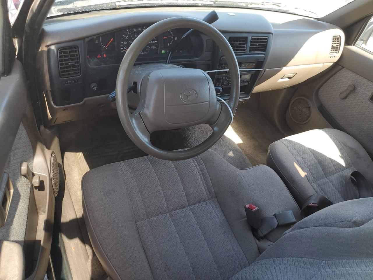 1997 Toyota Tacoma Xtracab VIN: 4TAVL52N6VZ326760 Lot: 90609525