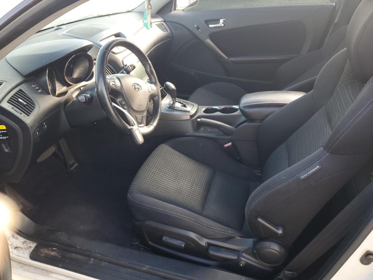 2012 Hyundai Genesis Coupe 2.0T VIN: KMHHT6KD9CU069727 Lot: 85198015